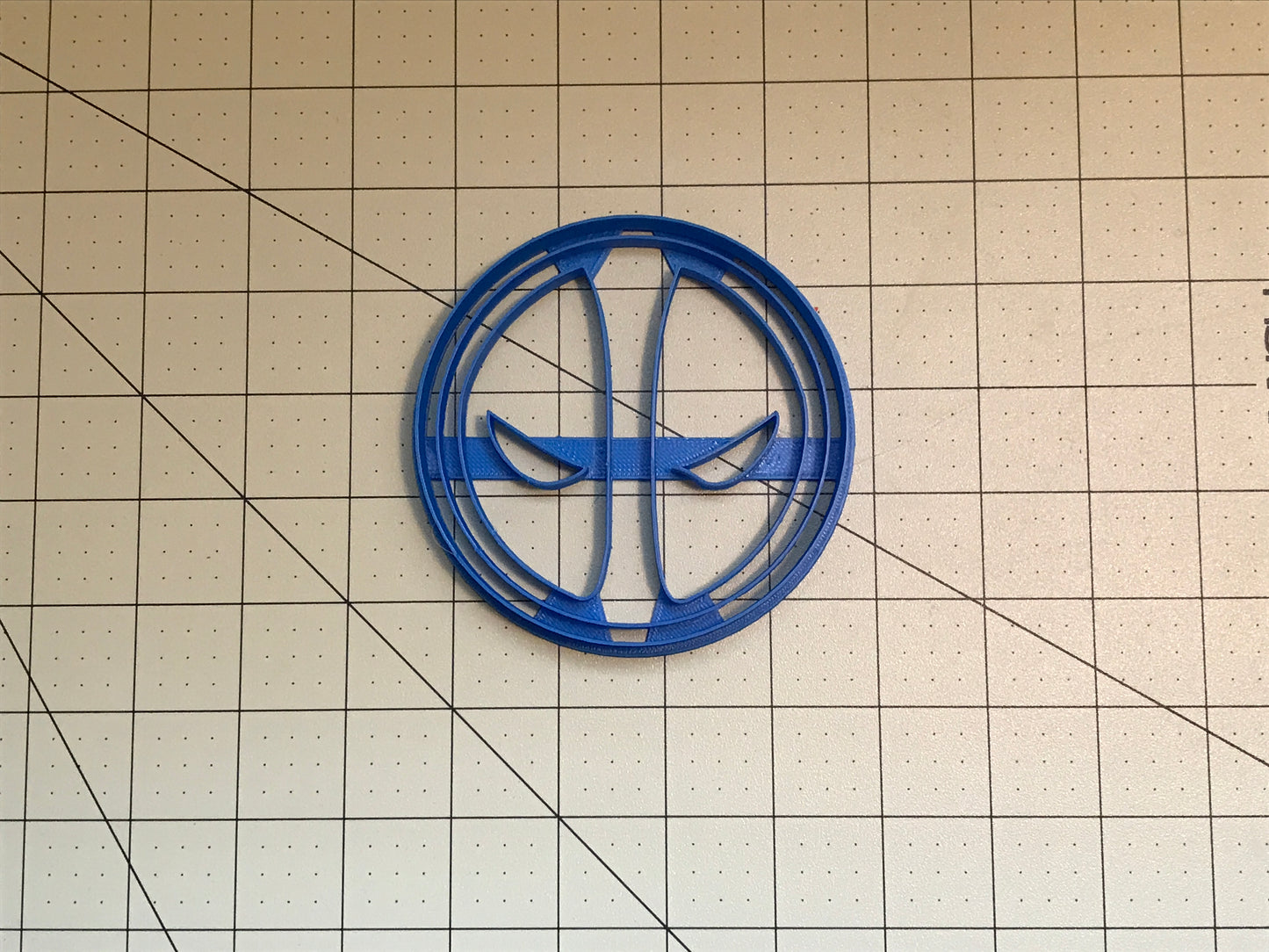 Deadpool logo 5" Cookie and Fondant Cutter