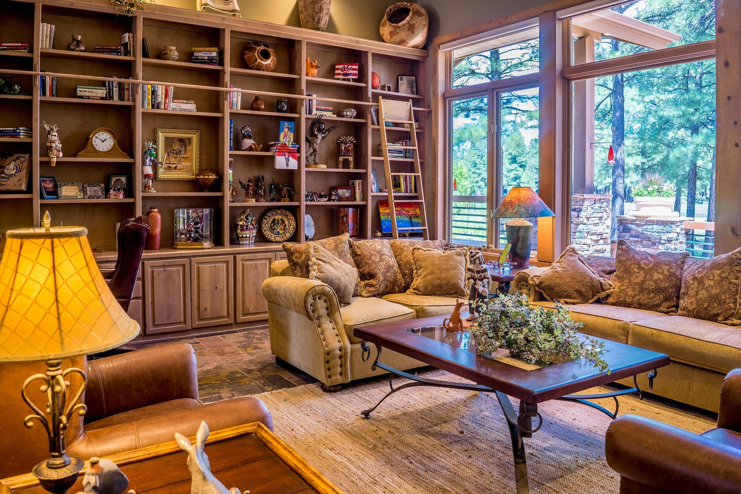 Personalized Home, Plant & Wall Décor