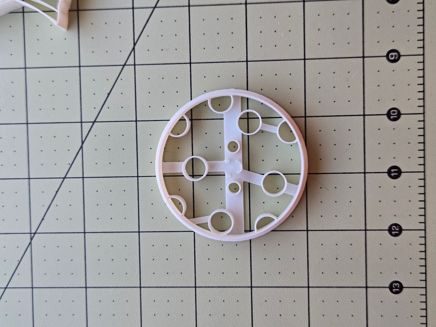 Chocolate Chip Cookie Cookie Cutter 4"